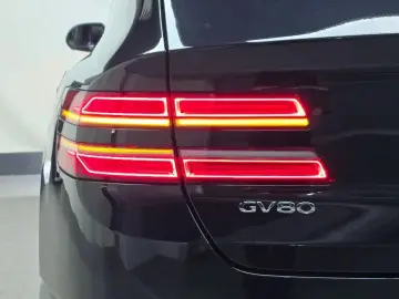 2023 Genesis GV80 с пробегом 23 505 км