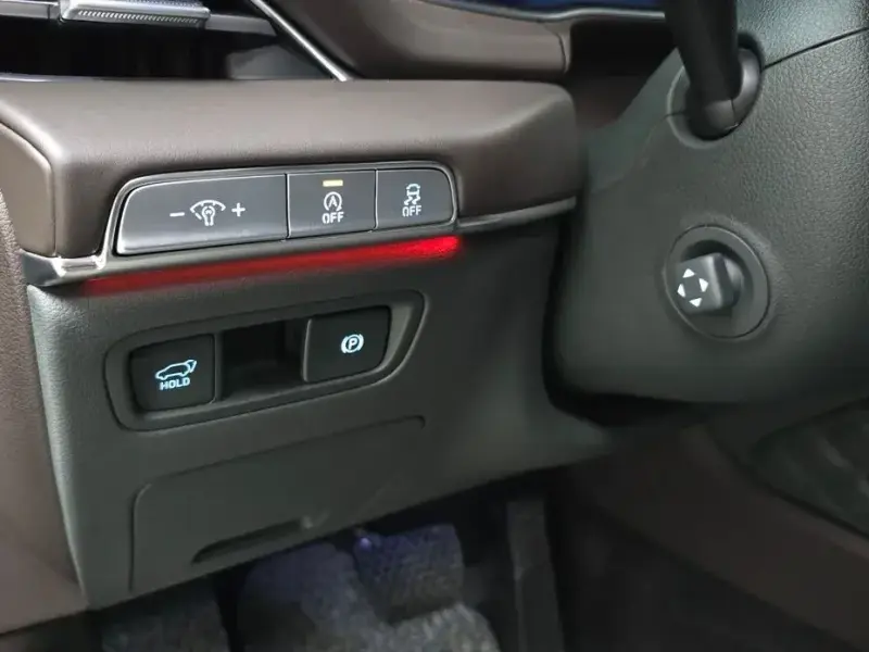 2023 Genesis GV80 с пробегом 23 505 км