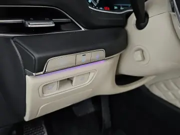 2023 Genesis GV80 с пробегом 28 418 км
