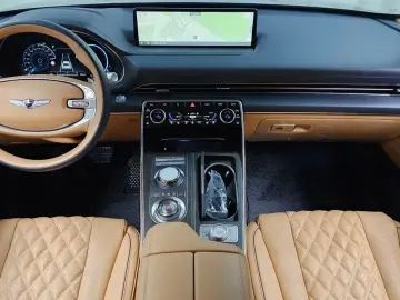 2023 Genesis GV80 с пробегом 40 251 км