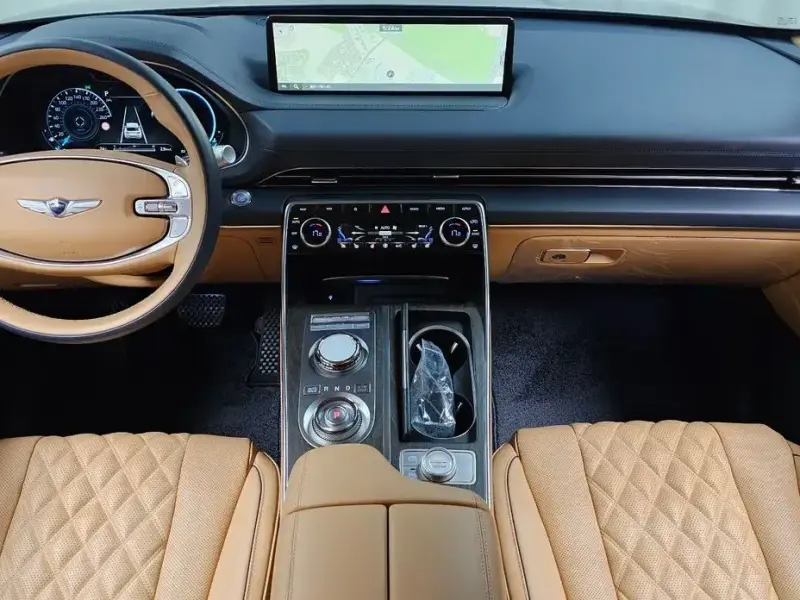 2023 Genesis GV80 с пробегом 40 251 км
