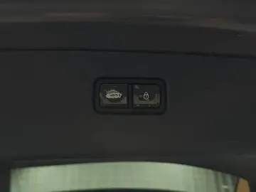 2023 Genesis GV80 с пробегом 40 251 км