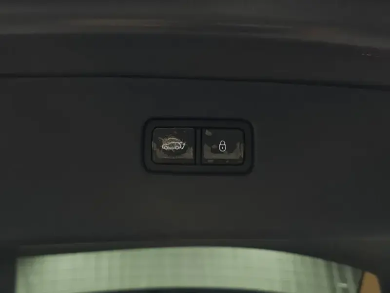 2023 Genesis GV80 с пробегом 40 251 км