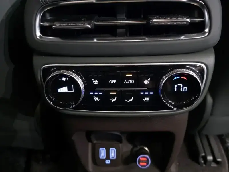 2023 Genesis GV80 с пробегом 99 146 км