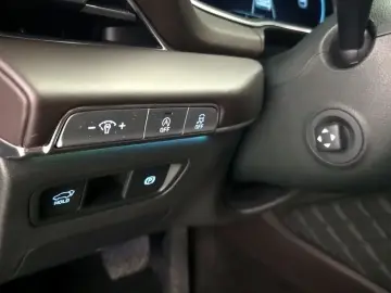 2023 Genesis GV80 с пробегом 99 146 км