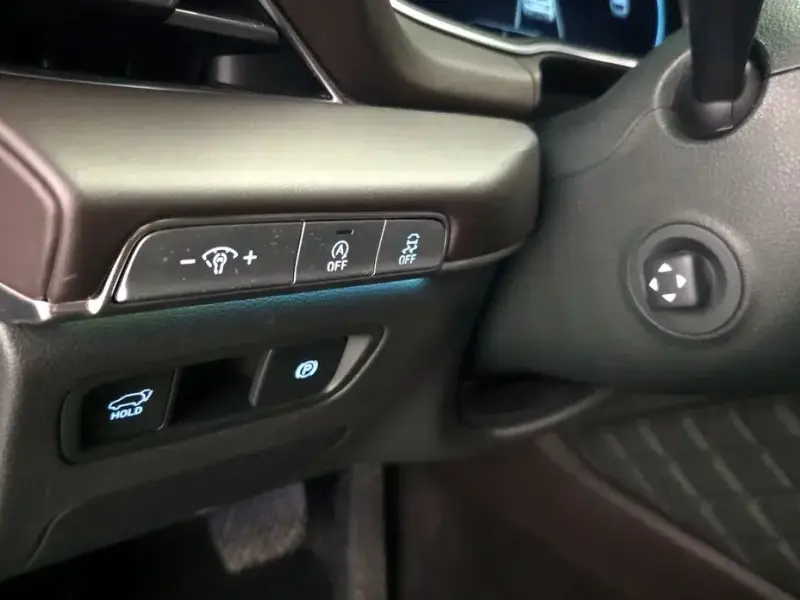 2023 Genesis GV80 с пробегом 99 146 км