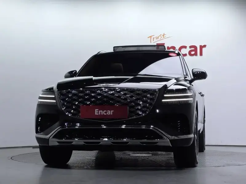2023 Genesis GV80 с пробегом 26 539 км