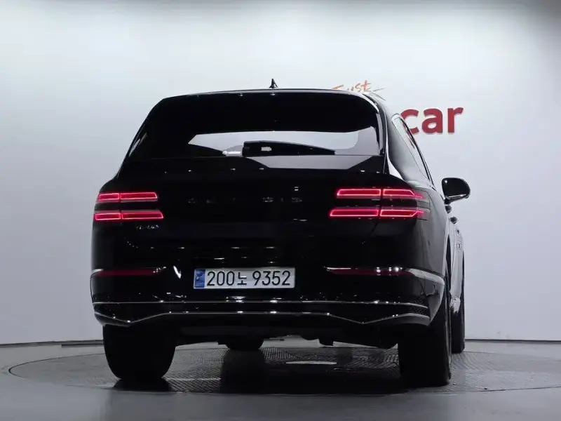 2023 Genesis GV80 с пробегом 26 539 км