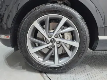 2023 Genesis GV80 с пробегом 26 539 км