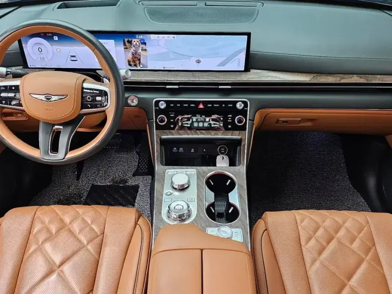 2023 Genesis GV80 с пробегом 26 539 км