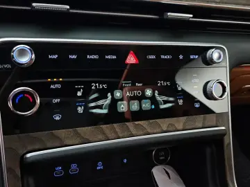 2023 Genesis GV80 с пробегом 26 539 км