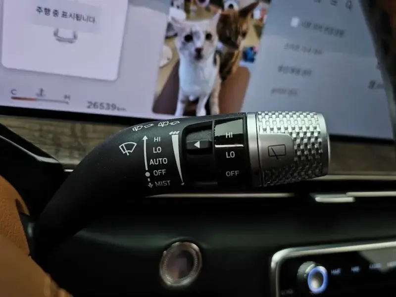 2023 Genesis GV80 с пробегом 26 539 км