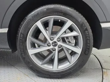 2023 Genesis GV80 с пробегом 26 539 км