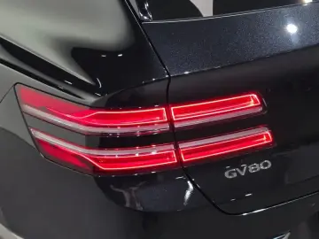 2023 Genesis GV80 с пробегом 26 539 км