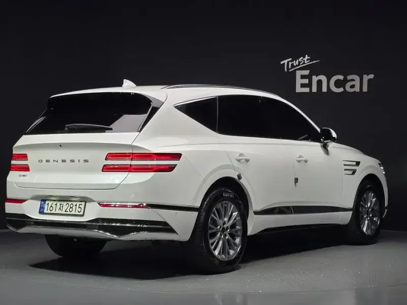 2023 Genesis GV80 с пробегом 11 484 км