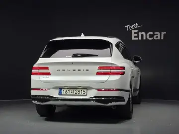2023 Genesis GV80 с пробегом 11 484 км
