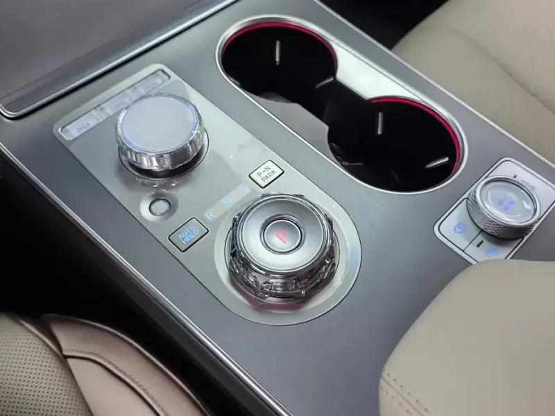 2023 Genesis GV80 с пробегом 11 484 км