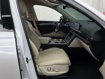 2023 Genesis GV80 с пробегом 11 484 км