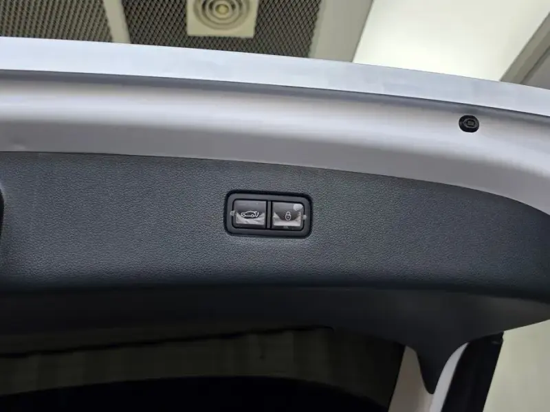 2023 Genesis GV80 с пробегом 11 484 км
