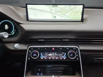 2023 Genesis GV80 с пробегом 32 826 км
