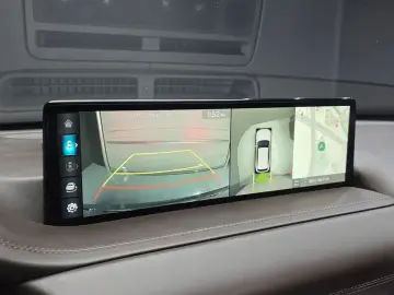2023 Genesis GV80 с пробегом 32 826 км