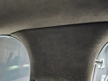 2023 Genesis GV80 с пробегом 32 826 км