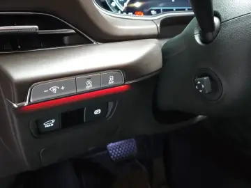 2023 Genesis GV80 с пробегом 32 826 км