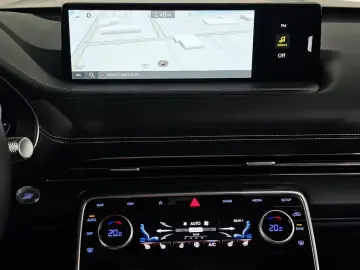 2023 Genesis GV80 с пробегом 10 617 км