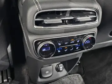 2023 Genesis GV80 с пробегом 10 617 км