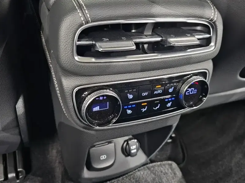 2023 Genesis GV80 с пробегом 10 617 км
