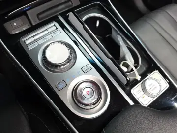 2023 Genesis GV80 с пробегом 31 116 км