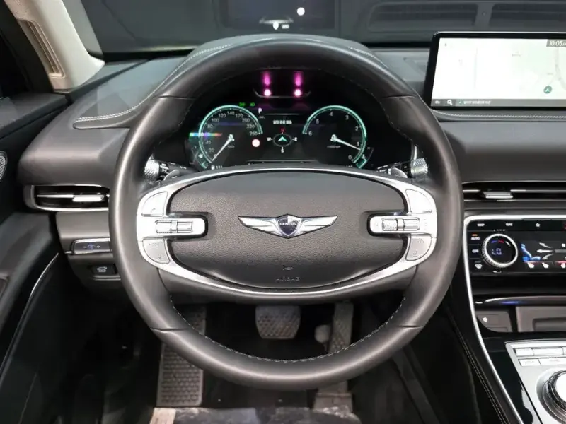 2023 Genesis GV80 с пробегом 31 116 км