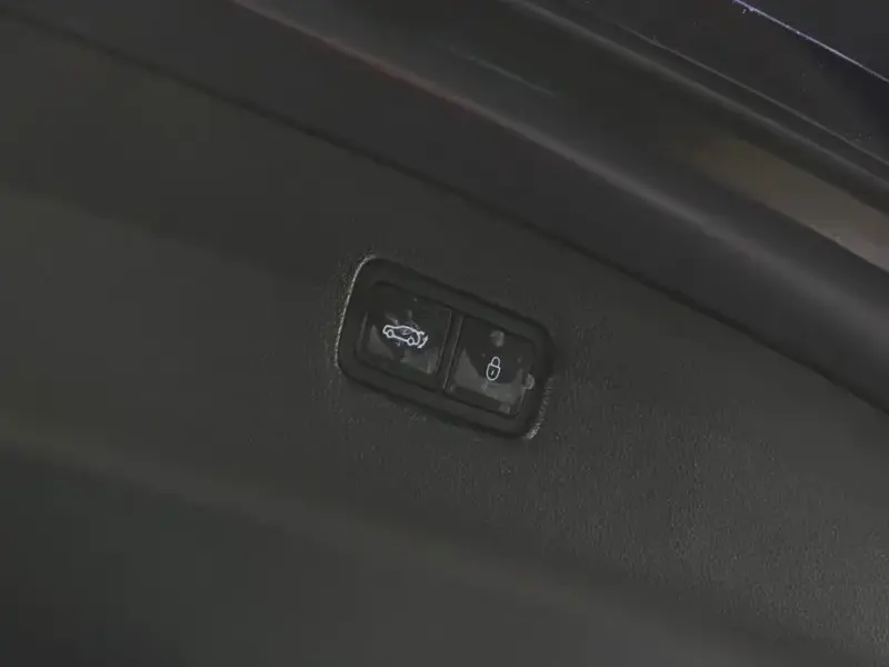 2023 Genesis GV80 с пробегом 31 116 км