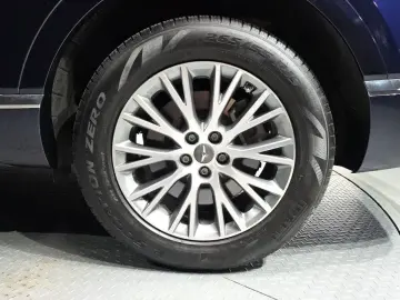 2023 Genesis GV80 с пробегом 31 116 км