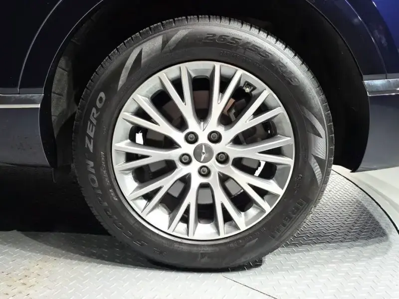 2023 Genesis GV80 с пробегом 31 116 км