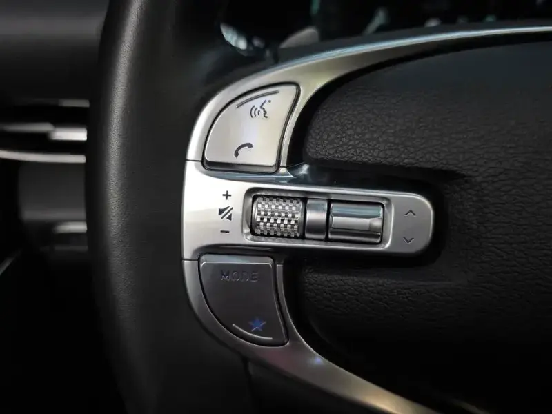 2023 Genesis GV80 с пробегом 31 116 км