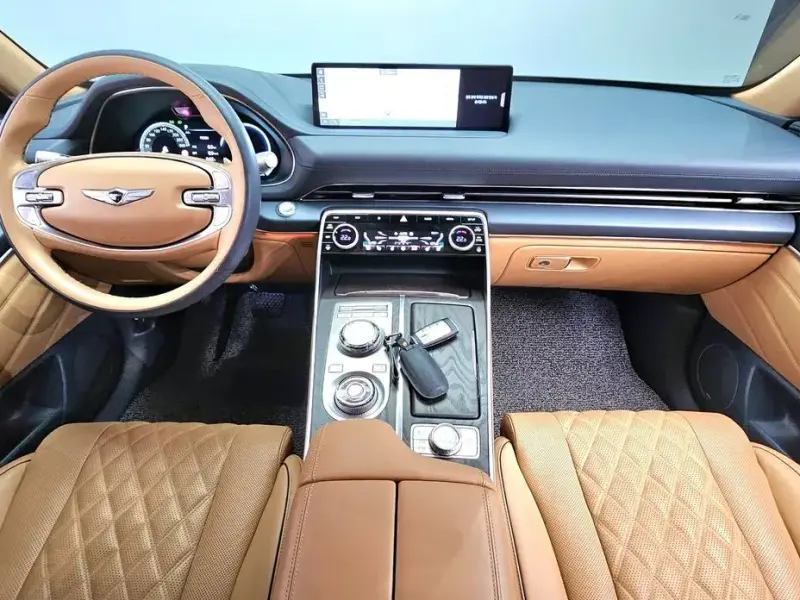 2023 Genesis GV80 с пробегом 62 939 км