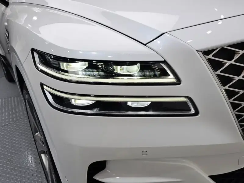 2023 Genesis GV80 с пробегом 62 939 км