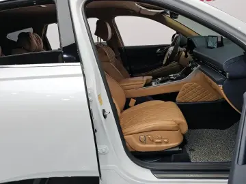 2023 Genesis GV80 с пробегом 62 939 км