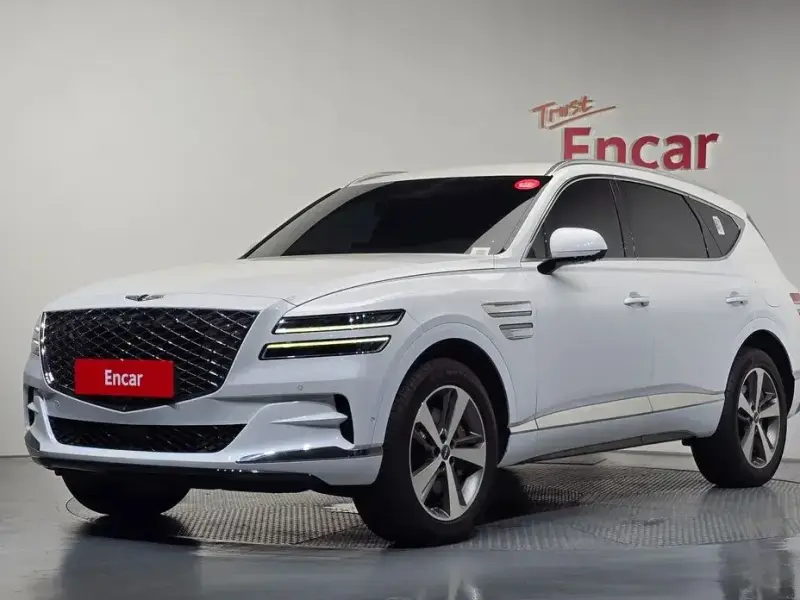 2023 Genesis GV80 с пробегом 40 060 км