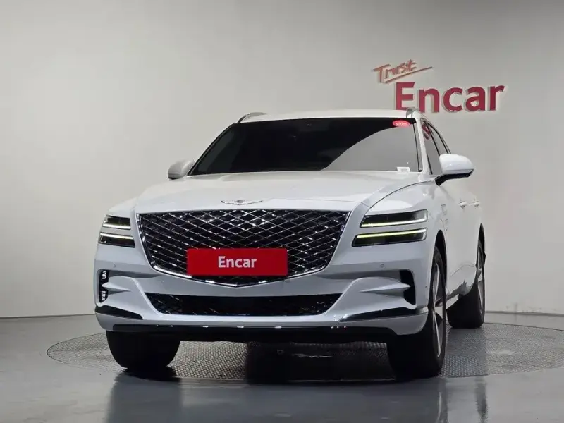 2023 Genesis GV80 с пробегом 40 060 км