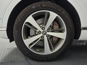 2023 Genesis GV80 с пробегом 40 060 км