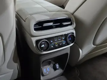 2023 Genesis GV80 с пробегом 40 060 км