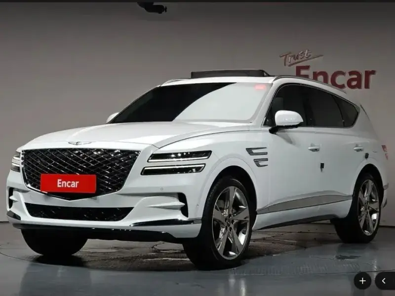 2023 Genesis GV80 с пробегом 29 972 км