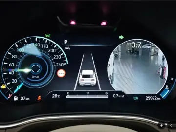 2023 Genesis GV80 с пробегом 29 972 км