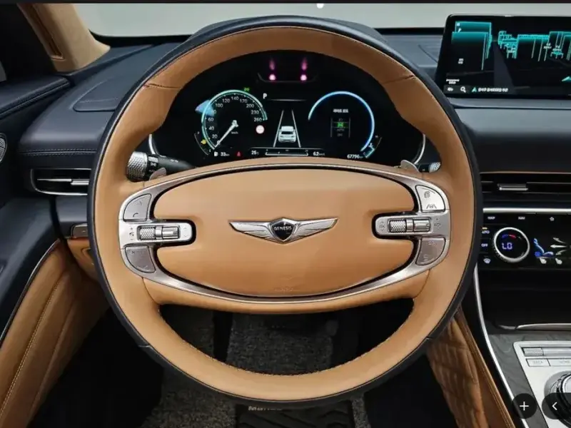 2023 Genesis GV80 с пробегом 67 796 км