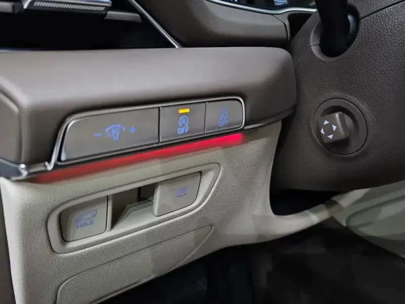 2023 Genesis GV80 с пробегом 28 083 км