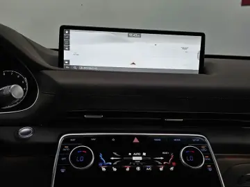 2023 Genesis GV80 с пробегом 28 083 км