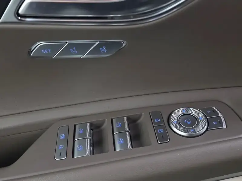 2023 Genesis GV80 с пробегом 51 158 км