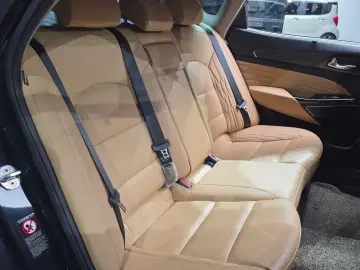2020 Kia K7 с пробегом 98 534 км
